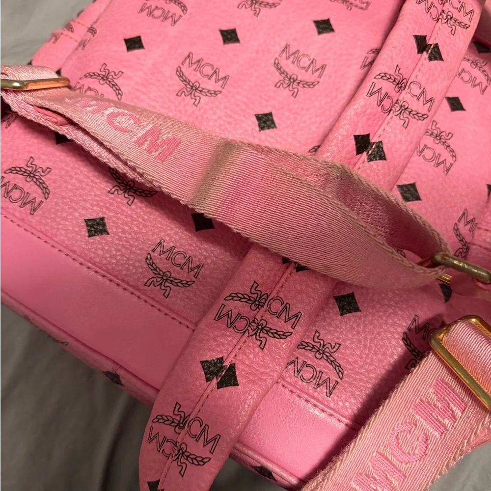 MCM Pink Visteris Backpack 12” - Picture 7 of 16